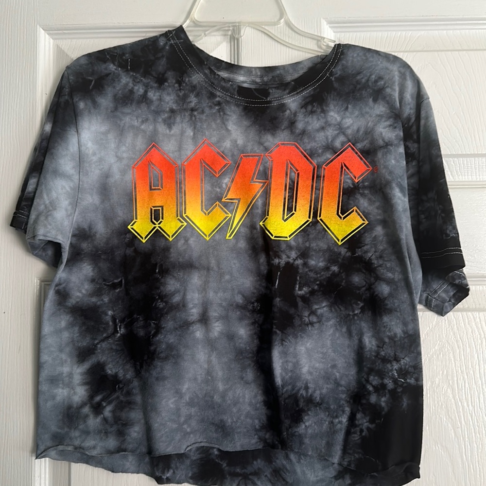 AC/DC cropped graphic tee